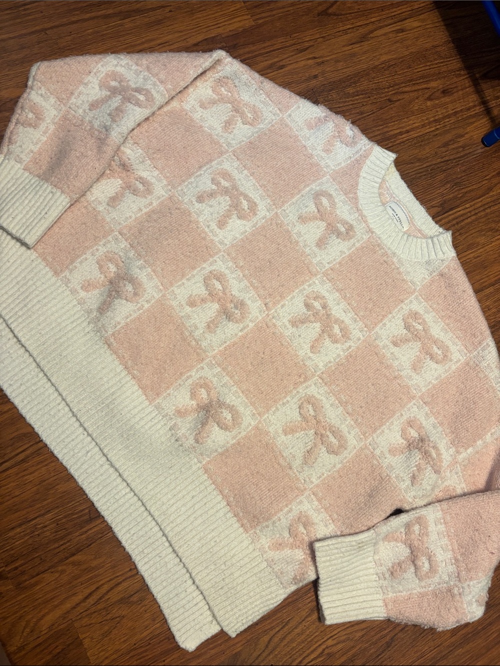 Cozy Pink & white Bow-Pattern Oversized Crewneck Sweater